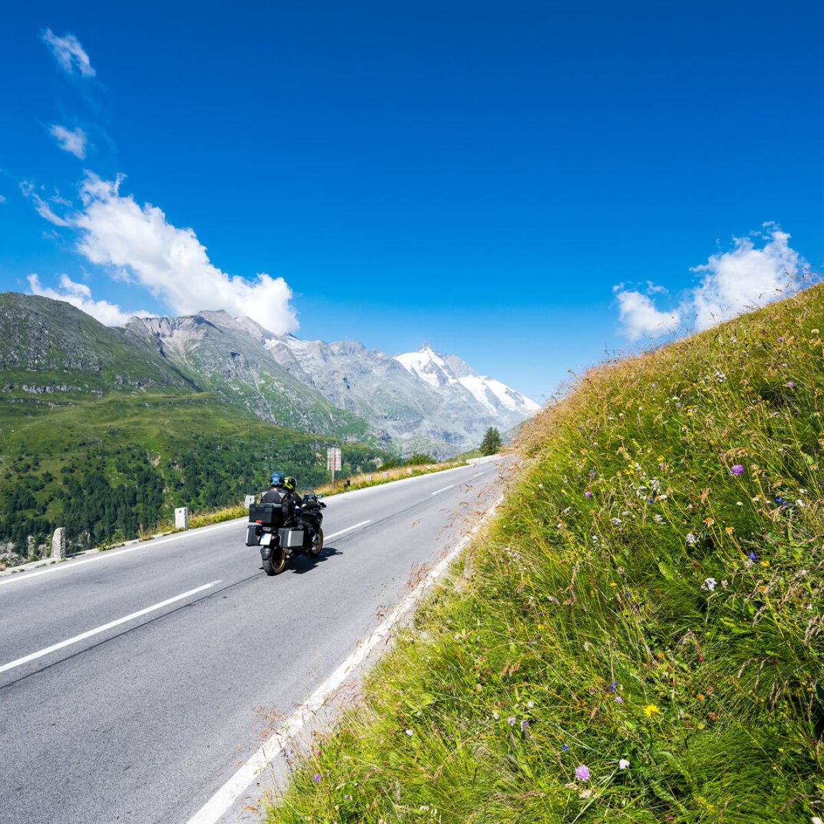 Motorrad auf der Gletscherstraße